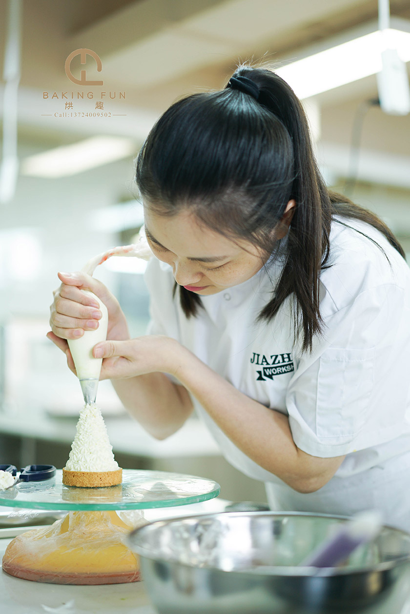 女生學西點